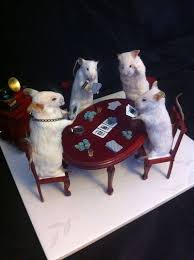I Thought I D Seen It All But No Taxidermy Mice Playing Poker Animal Taxidermy Taxidermy Taxidermy Art