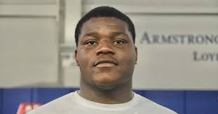 2025 four-star Carius Curne reacts to David Turner staying