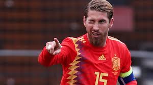 Spanjevandaag is de verzamelplaats voor al het dagelijkse spanje nieuws in het nederlands. Spanje En Polen Hard Op Weg Naar Ek Record Voor Lewandowski Nos