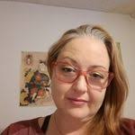 Kris Pilgrim's Instagram, Twitter & Facebook