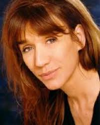 Sa mère est peintre et décède lorsque virginie est encore enfant. Virginie Lemoine Biographie Et Filmographie