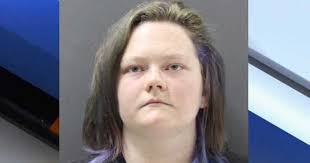 Marie Spak's Instagram, Twitter & Facebook