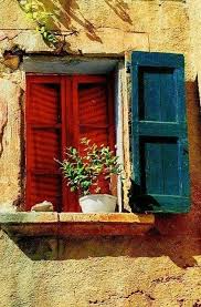 Pin By Alessandra B On Finestre E Porte Windows And Doors Windows Beautiful Doors