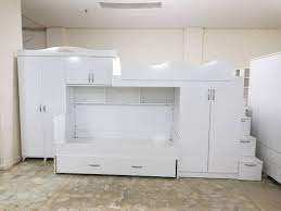 Her yaş grubundaki çocuklar tarafından çok sevilen ranza modelleri, küçük odalarda az yer kaplayarak, masa ve gardırop gibi diğer mobilyaların daha. Ozel Maxi Ranza