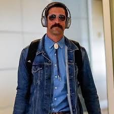 The green bay packers quarterback may be out with a broken collarbone, but he is not forgotten on the sidelines of the team's games. Aaron Rodgers Mustache Douchefantasy Twitter