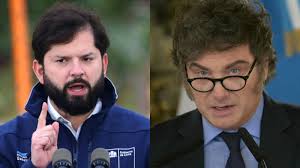 🔴 El desencuentro de Milei con Boric y su desaire a La Moneda por acto de  40 años del Tratado de Paz y Amistad en el Vaticano 🔷 Ex-Ante en T13 »