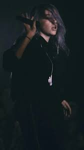 Tons of awesome billie eilish wallpapers to download for free. Qi4rg 7pmbx17m
