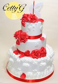 Le Torte Decorate Di Cetty G 18 Compleanno Torta Romantica Nel 2020 Torte 18 Compleanno Torta 18 Compleanno