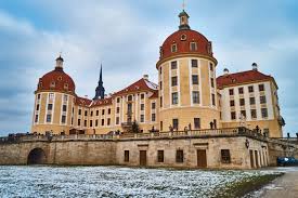 Das aschenbrödel war die rolle ihres lebens. Winter Ist Aschenbrodelzeit Ausstellung Im Schloss Moritzburg So Lebt Dresden