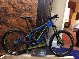 Pivot Shuttle Carbon 140m 2018 Electric Bike