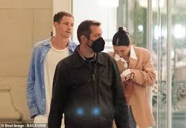 He liked the title professor and has used it since. Olacqkjqvyxa9m