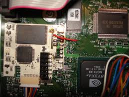 El rgh, es un chip que te ponen con el que ademas de poner jugar desde un disco duro externo o el interno de la. Modchip Wikipedia La Enciclopedia Libre