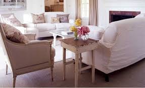 If your personality and taste are bolder, bright colors will work too! 30 Tempting Shabby Chic Living Room Decor Ideas