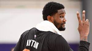 Deandre ayton has a new tattoo.and it is massive.and fans didn't have the best reaction. Deandre Ayton Flashes Range Nails 3 In Scrimmage