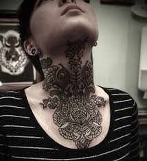 Temporary Henna Tattoos On Neck For Girls Styles Time In 2020 Full Neck Tattoos Girl Tattoos Neck Tattoo