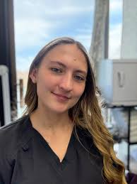 anyone offer Brazilian wax service for tomorrow (Thursday) 93304 area &  what is your rate fee?