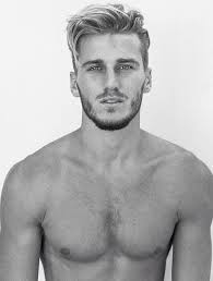 British Model Sonny Henty Wavy Hairstyles Medium Mens Hairstyles Haircuts For Men