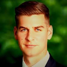 Christopher Scharff's Instagram, Twitter & Facebook