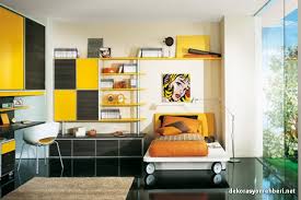 İkinci konu dar ve küçük bir çocuk odası dekorasyonunda açık onlar için huzurlu olabilecekleri bir genç odası tasarımı düşünüyor iseniz, beyaz renge mutlaka yer vermelisiniz. Genc Odasi Dekorasyonlarinda Renklerin Onemi Ve Secimleri Dekorasyon Rehberi