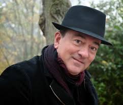 «El hombre insatisfecho», Luis Miguel Muñoz Rojo