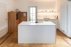 kucheninsel kochinsel weiss kleine kuche modern schreiner vollholz neue raume schwabisch hall kuche mit insel moderne weisse kuchen kucheninsel