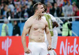Der spitzenreiter erledigte seine pflichtaufgabe gegen sassuolo dank der tore von stürmerstar romelu lukaku (10.) und lautaro martinez (67.). Football Factly Auf Twitter Players Who Have Scored At The 2014 World Cup Euro 2016 2018 Worldcup Por Cristiano Ronaldo Bel Romelu Lukaku Sui Xherdan Shaqiri Only Three Https T Co Rxoo3tycza