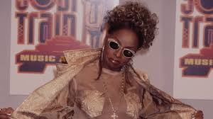 Blige brings in 2018 with her signature 90's bop go mary video. The Best Fashion Moments From Mary J Blige Essence