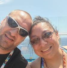 It's an optical illusion. What's hidden ? #opticalillusion #stereogram #art  #design #retro #donkeykong