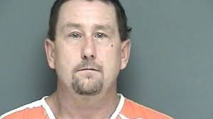 Man accused of stabbing woman with screwdriver, knives in Calhoun Co.