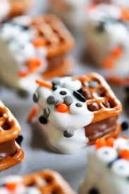 Halloween Candy Bar Pretzel Bites The Gunny Sack