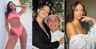 Oriana's songs include stay or run and love me down easy while her acing credits include her appearance in the series aliados by reknown argentine tv producer, actress and songwriter cris morena as azul medina. Oriana Sabatini La Fidanzata Di Paulo Dybala E Bisessuale Foto E Video Gossip