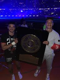 Bio joueur de rugby au stade toulousain adidas athlète team orange tweets iphone : Romain Ntamack On Twitter Champion De France Brennus