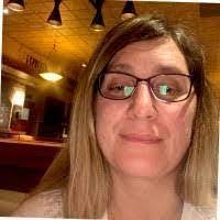 Beth Brouillard's Instagram, Twitter & Facebook