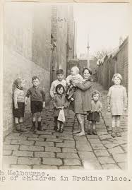 Children In Erskine Place North Melbourne Australia Slums Taken By F Oswald Barnett Born In Brunswick Vict Melbourne Victoria Australia Melbourne Victoria