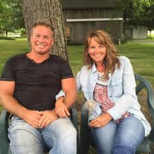 We did not find results for: Inside Murder Of Suzanne Morphew Who Vanished Days After Her Birthday How Killer Husband Left Strange Note