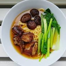 Cooktube is providing best cooking recipes videos with easy to understand detailed instructions require to create the best healthy dishes at home. Chinese Egg Noodle Soup With Roasted Duck Cookmorphosis