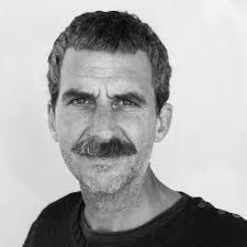 Murray Lachlan Young