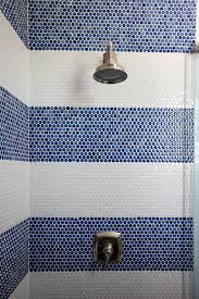 Black And White Penny Tile Bathroom Bathroom Inspiration White Bathrooms Bathroom Design Ideas Bathrooms Bath Decor W Penny Tiles Bathroom Bathroom Tile Renovation Shower Tile Designs