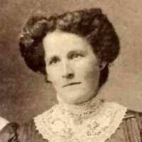 Anna Mccombs's Instagram, Twitter & Facebook