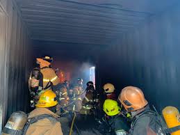 Según el reporte oficial, el incendio estructural se presentó sobre la calle 52 con la carrera 49, cerca al sector del pasaje. Ventilacion Extincion De Incendios Wikipedia La Enciclopedia Libre
