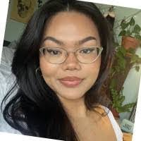 Chantel Mills's Instagram, Twitter & Facebook