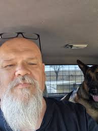 Yea you pretty but where yo daddy at?