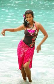 This week we have the marvellous actress madalsa sharma who is rocking the television industry with her tv serial anupamaa @madalsaofficial @tvasiausa. Madalasa Sharma Hot Photos At Beach