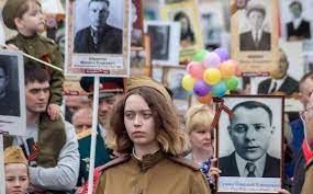 Акция «бессмертный полк» организуется 9 мая или в ближайшие к этой дате дни. Smi Soobshili O Planah Po Perenosu Akcii Bessmertnyj Polk Pobeda Rf