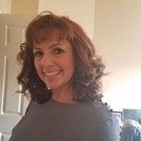 Kelly Purnell's Instagram, Twitter & Facebook