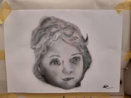 Sometimes you have to challenge yourself and make smaller pieces. This  stump has been sitting in my garage for a while and yesterday I decided to  try and make a cute little