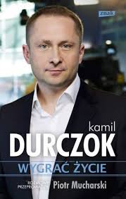 Dziennikarz w licznych wpisach zdradził szczegóły swojego uzależnienia, a także zapowiedział, że internauci dostaną prawdę. Wygrac Zycie 249566 Kamil Durczok Ksiazka Recenzja Streszczenie