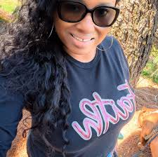 In Philly, it ain't a purse, it's a pock-a-book. Doesn't matter if it's  Gucci, Jansport, or a ShopRite tote. Your Aunt Denise is calling it a  pock-a-book like Ben Franklin himself invented