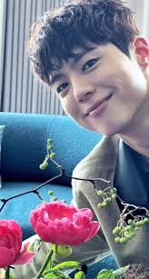 Remembering those who help and abandon us in difficult times