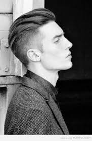 With the majority of men adopting short hairstyles, 'long' can effectively mean anything that goes past the ear. Long On Top To The Back Sides Shaved Cabelo Masculino Penteados Masculinos Cores De Cabelo Masculino